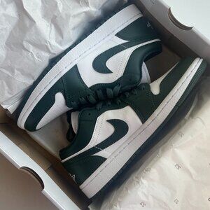 Brand New Women's Air Jordan Retro 1 Low 'Galactic Jade' DC0774-113